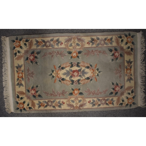 Kayam 100% wool rug, light blue, with floral decoration, 93cm x 117cm ...
