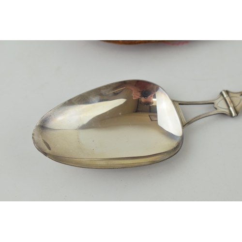 609 - Sterling silver folding tea spoon and dessert spoon, 16cm wide when unfolded, stamped 'R B Co', in l... 