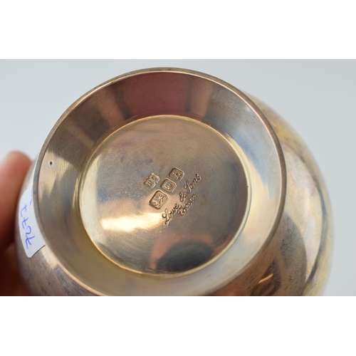 588 - Hallmarked silver finger bowl, London 1963, 10cm wide, 160.8g.