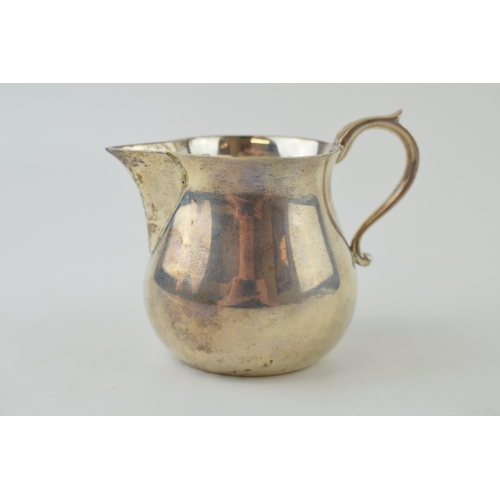 590 - Silver chunky cream jug, Chester 1960, Lowes, 204.3g.