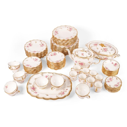 156 - Royal Crown Derby Royal Pinxton Roses: a 95-piece tea and dinner service in the Royal Pinxton Roses ... 