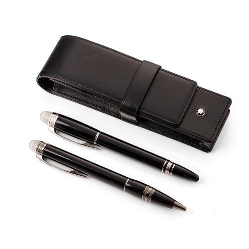 201 - A Montblanc Starwalker Fountain Pen, 14ct white gold nib, black resin body with silver coloured clip... 