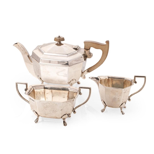 270 - Hallmarked silver three-piece tea service to include a teapot, a sugar bowl and a milk jug, Sheffiel... 