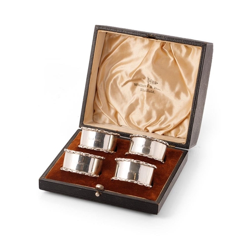 322 - A set of cased 'Walker & Hall Sheffield' silver napkin rings. Hallmarked Birmingham 1938. Weight 76 ... 