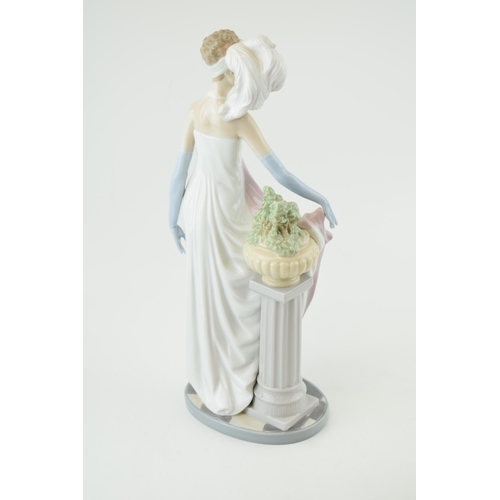 139 - Lladro figurine 