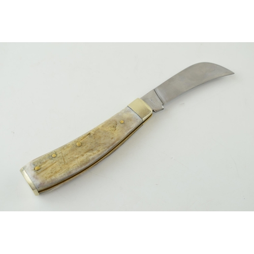 16 - A Wright & Son Sheffield Stag Antler Bone Handle Flat Cap Pruner Pruning Folding Pocket Knife