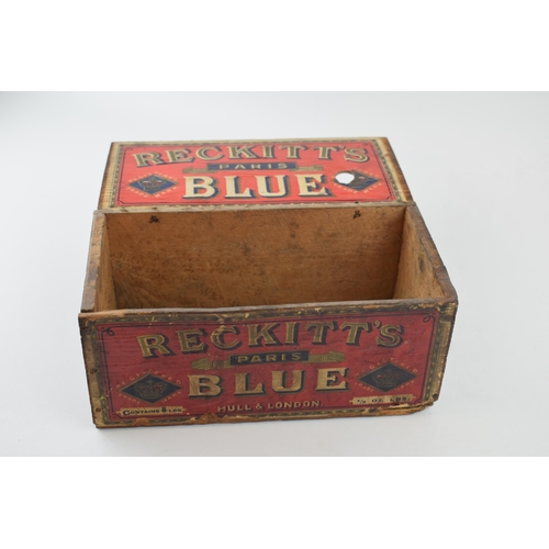 60 - A collection of vintage advertising boxes and box lids to include 'Teachers Whiskey' school desk box... 