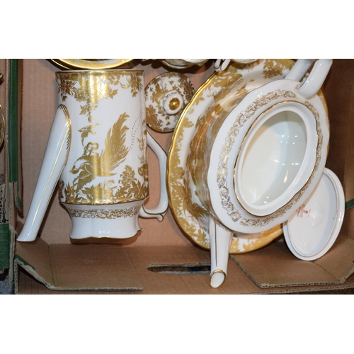 155 - Royal Crown Derby Gold Aves: a 118-piece tea and dinner service in the Gold Aves to include a large ... 