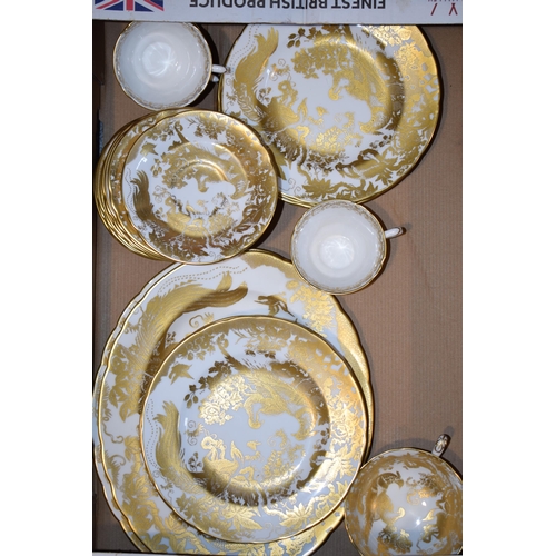 155 - Royal Crown Derby Gold Aves: a 118-piece tea and dinner service in the Gold Aves to include a large ... 