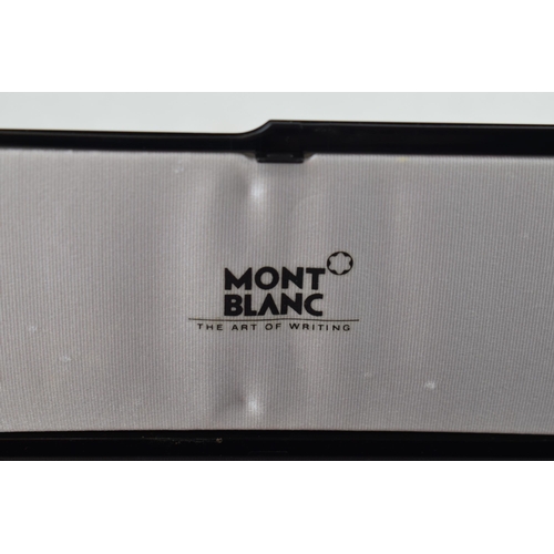 197 - Montblanc Meisterstuck pen set, comprising a Meisterstuck No 146 Fountain Pen, the black resin cap a... 