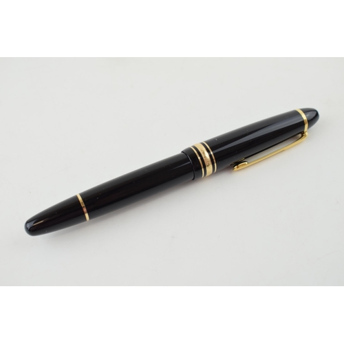 199 - Montblanc Meisterstuck Le Grande Black Rollerball Pen, with a screw cap and gold plate banding and c... 