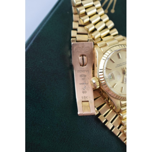 212 - Please note: this is a 26mm case.

Rolex Datejust 18ct gold automatic ladies wristwatch. 1979. Seria... 