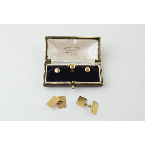 217 - A set of 9ct yellow gold collar studs together with a pair of 9ct yellow gold cufflinks. Weight 5.5 ... 