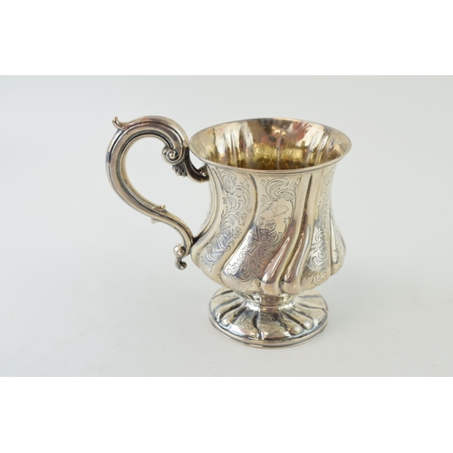 299 - Georgian silver tankard, ribbed design with floral engraving, ornate base and handle, marks rubbed b... 