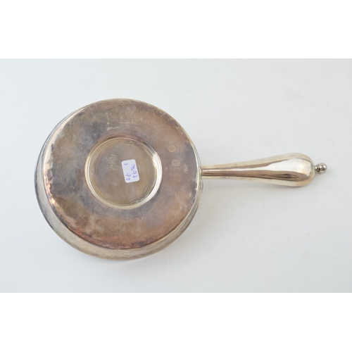 309 - Novelty silver chamber stick in the form of a frying pan, hammered effect to bowl, London 1963, Edwa... 