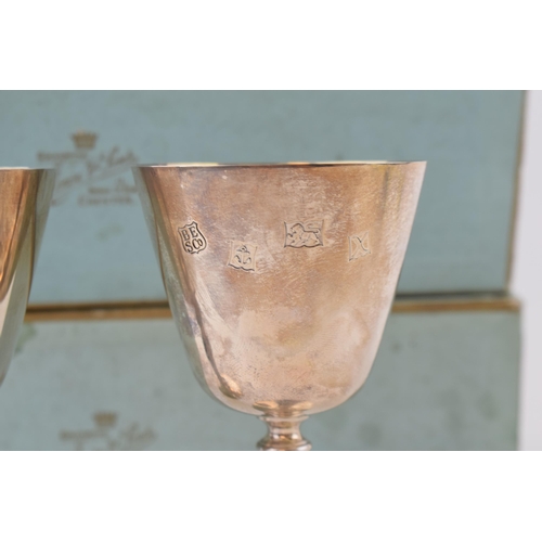 312 - A pair of silver goblets, gilt interior, standard form, Barker Ellis Silver Co, Birmingham 1972, 13.... 