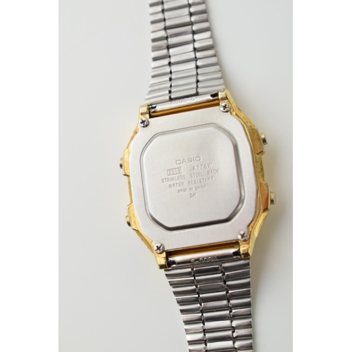 18 - Casio digital 'Alarm Chronograph' wristwatch 'AQ-230 'Dual Time'. Original gold tone bracelet Case d... 