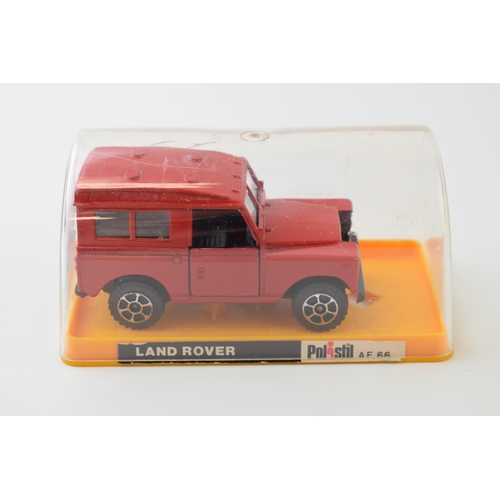 32 - Boxed vintage model die cast vehicle. 'Polistil' AF 66 'Land Rover', Made in Itlay. Height 5.5cm.