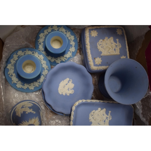 8 - Wedgwood Jasperware blue items to include 5