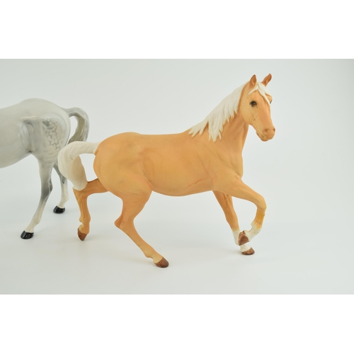 18 - Beswick horses to include two Spirits and a mare facing right  (3), all with damages).