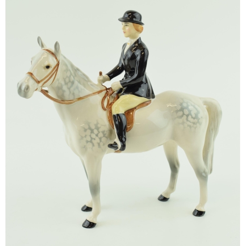 20 - Beswick huntswoman on grey 1730.