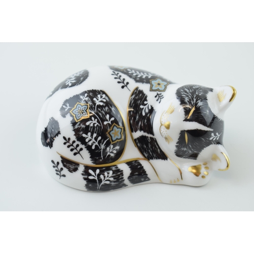 39 - Royal Crown Derby Paperweight, Misty Kitten, an exclusive for the Royal Crown Derby Collectors Guild... 