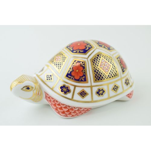 50 - Royal Crown Derby paperweight, Turtle in the Old Imari 1128 pattern, date mark for 1996 (LIX), red R... 