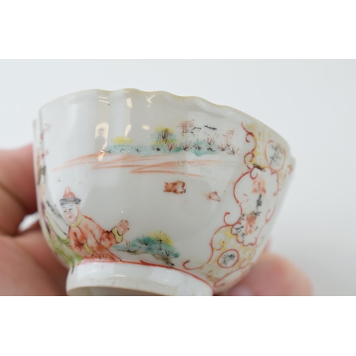 99 - Pottery to include a pair of oriental bowls, shaped edges, traditional scenes, 7cm diameter, with a ... 