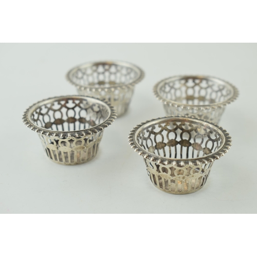 485 - Two pairs of miniature silver bonbon dishes, Birmingham 1904 and 1980, 23.5g, 46mm wide.