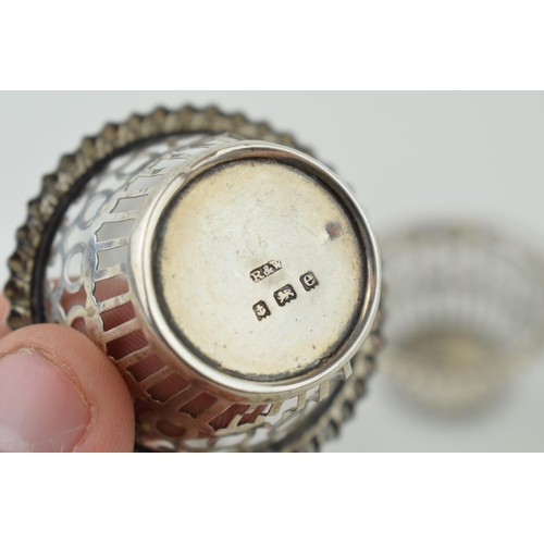 485 - Two pairs of miniature silver bonbon dishes, Birmingham 1904 and 1980, 23.5g, 46mm wide.