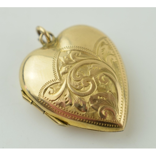 543 - 9ct gold front and back locket, 4.1g.