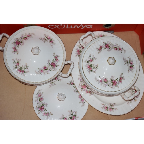 146 - A collection of Royal Albert 'Lavender Rose' dinner ware to include two tureens, gravy boat, six 26.... 