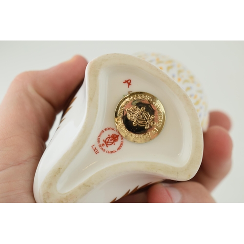 234 - Royal Crown Derby paperweight, Puffin, date code for 2001 (MMI), gold stopper and red Royal Crown De... 