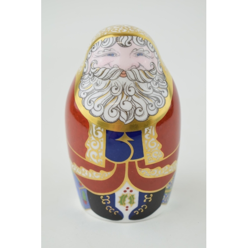 289 - Royal Crown Derby paperweight, Santa Claus in the form of a Russian doll, red robe with gold embelli... 