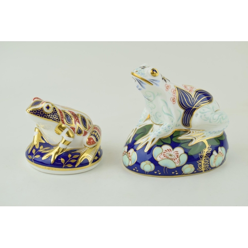 314 - Two Royal Crown Derby Paperweights, Frog Money Box, date code for 2007 (MMVII), red printed marks an... 