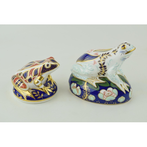 314 - Two Royal Crown Derby Paperweights, Frog Money Box, date code for 2007 (MMVII), red printed marks an... 