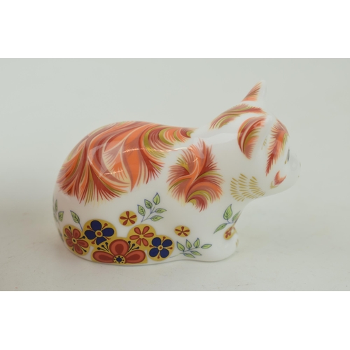 322 - Royal Crown Derby paperweight, Royal Crown Derby Collectors Guild Exclusive, Spice Kitten, gold stop... 