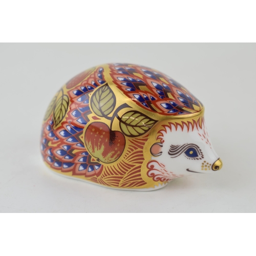 325 - Royal Crown Derby paperweight, Orchard Hedgehog, exclusive  for the Royal Crown Derby Collectors Gui... 