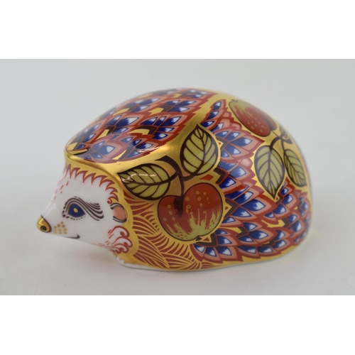 325 - Royal Crown Derby paperweight, Orchard Hedgehog, exclusive  for the Royal Crown Derby Collectors Gui... 