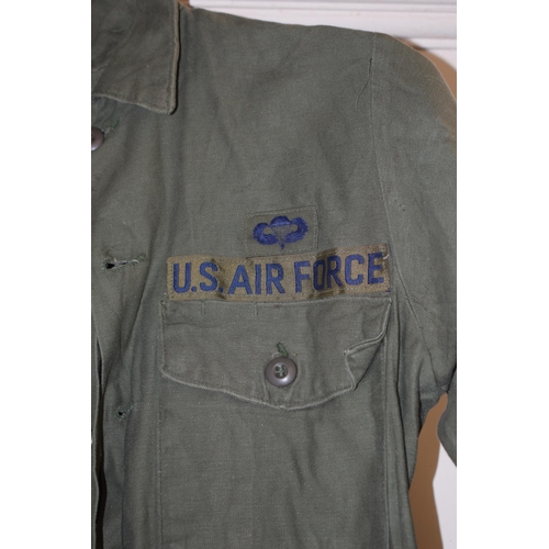 38 - Vintage military dress jacket US Air Force