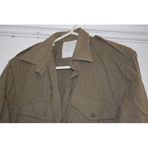 39 - Vintage military dress jacket khaki shirt