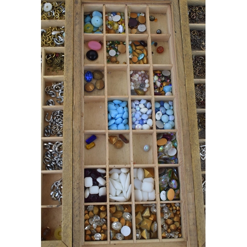 593 - A good collection of jewellery making accessories to include catches, clasps, stones, gems and simil... 