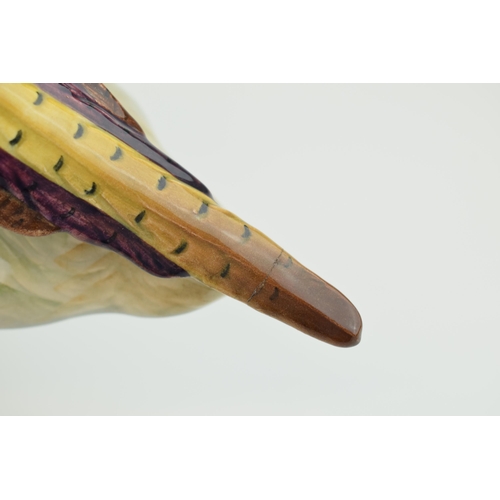 17 - Beswick Settling Pheasant 850 (repaired tail).