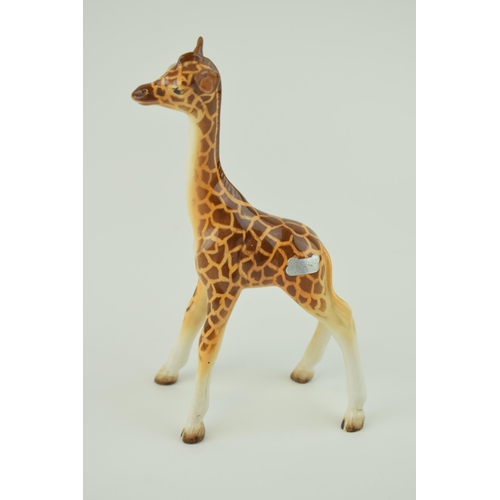 32 - Beswick Small Giraffe 853.