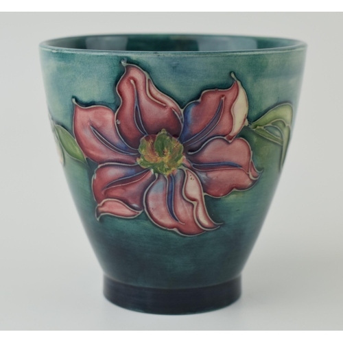 42 - Moocroft Clematis small vase / beaker, 9cm tall.