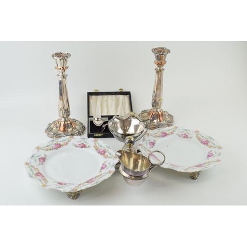 537 - Silver plated items to include a table centre piece / epergne with associated plates, a pair of cand... 