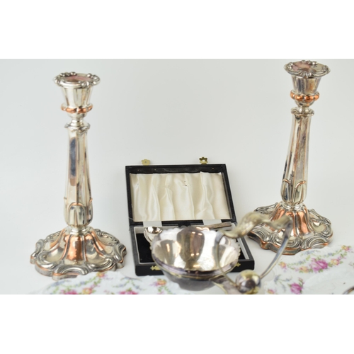 537 - Silver plated items to include a table centre piece / epergne with associated plates, a pair of cand... 