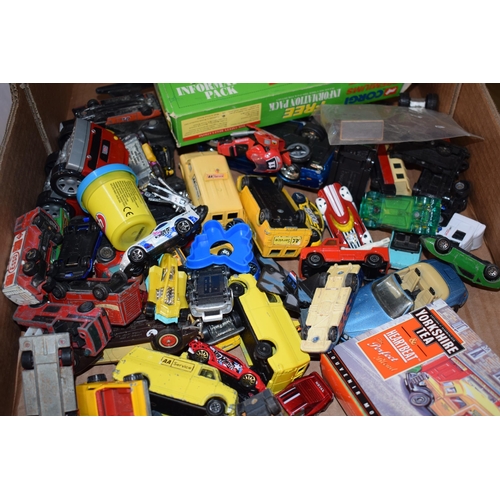 124 - A collection of vintage die cast vehicles to include Corgi, Dinky, Matchbox and other similar exampl... 