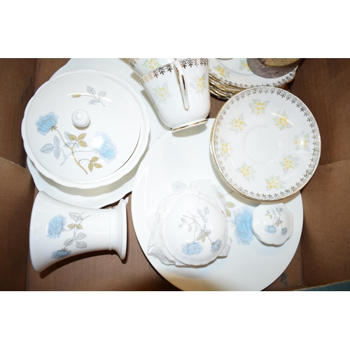 139 - Wedgwood to include Ice Rose table ware, a 1930s part tea service and others (Qty).