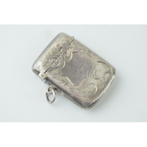 49 - Silver vesta case, vacant shield. 12.8g, Birm 1912.